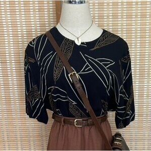 Vintage Black & Brown Leaf Print Rayon Short Sleeve Blouse Size M